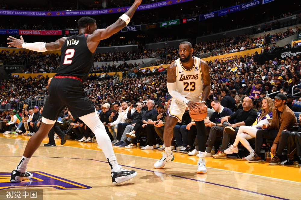 引发了无数 引发了无数